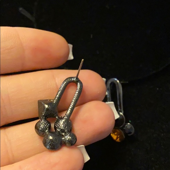 🚨SALE 🚨 5 items for only $25!! - Picture 3 of 4